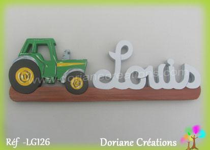 Lg 126 prenom bois louis tracteur vert