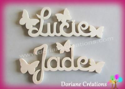 Prénom lettres bois naturel papillons